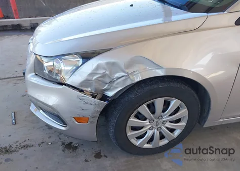 2016 Chevrolet Cruze Limited Ls Auto z USA, uszkodzony, nr VIN 1G1PC5SG4G7140348